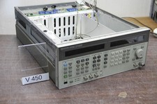 AGILENT HP 8643A SYNTHESIZED