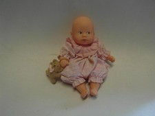 POUPEE MINI COROLLINE : MINI CALIN AVEC SON OURS.