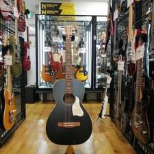 Guitare acoustique de salon