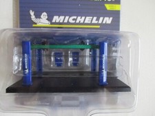 Greenlight collectibles - 1/64,