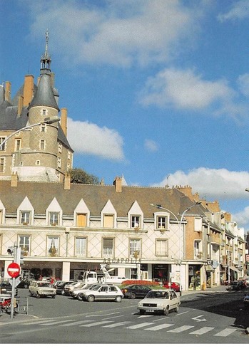 Am10214 gien place du - 45.am10214.gien.place,