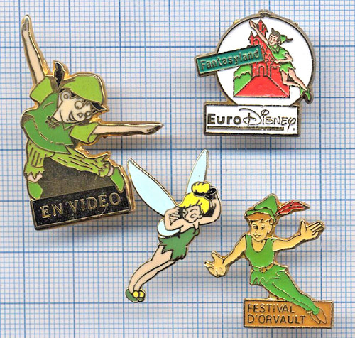 Lot pins peter pan - lot,