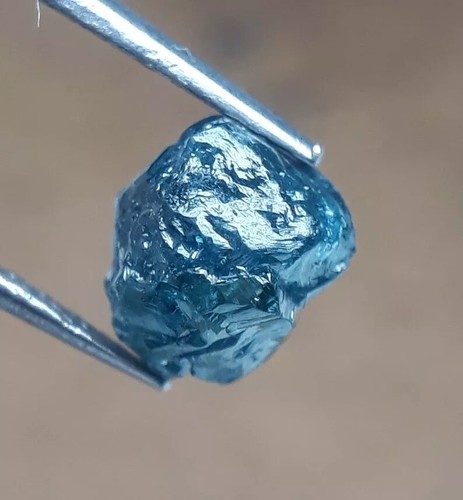 Diamant brut bleu naturel - , de