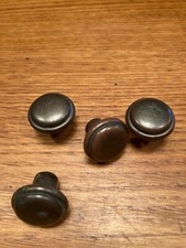 Lot de 4 petits boutons pour