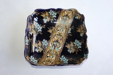 Coupe carré feston en