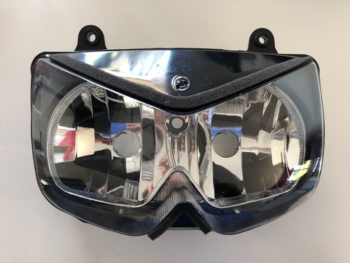 Une optique feu phare - une,