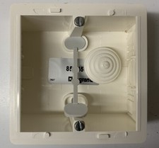 LEGRAND SAGANE PLEXO FJORD 85545 - Cadre Boite d'Encastrement en Saillie 