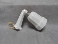 Applique ancienne en Porcelaine Blanche avec Tulipe Art Déco