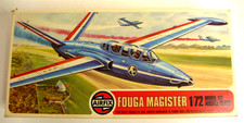 KIT AIRFIX  ANCIEN  1/72è  FOUGA-MAGISTER    BOITE 30x21  COMPLET   1975