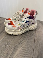 Buffalo London Platform Tennis