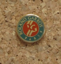 Pin's Arthus Bertrand Tennis