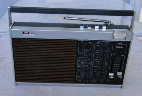 Poste radio ancien - , portable