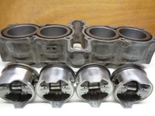 ensemble cylindre pistons de honda 1000 cbr an 1990 sc21