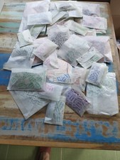 GROS LOT DE PRES DE 10 000