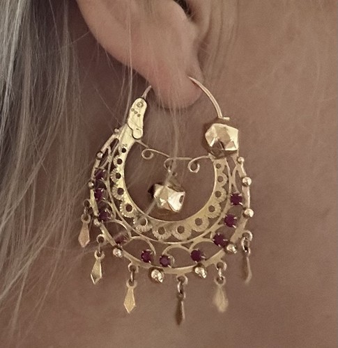 Boucles oreilles - boucles, d’oreilles