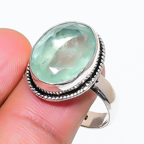 Bague pierre précieuse forme