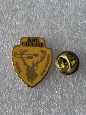 Pin’s Rueil Malmaison Tir À L’arc Archers Flèche Sport Cible Chasse Archer Cerf