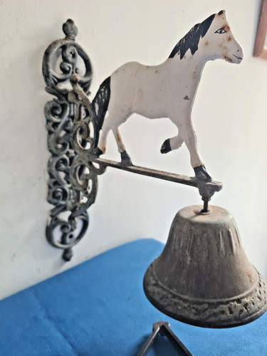 Belle grosse cloche - grosse,