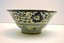 Ancien Ming Dynastie Chinois Bleu et Blanc Bol Environ 1368 1644 Léger Bordure