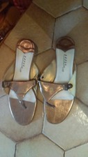 Nus pieds femme - pieds,