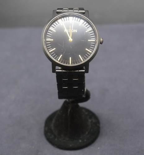 Nixon the porter bring - bring, it
