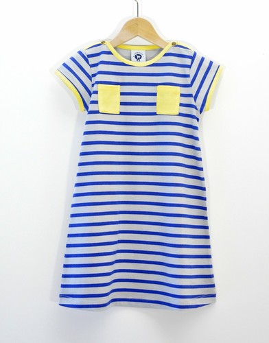 Robe fille neuve avec