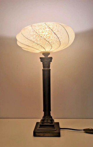 Lampe élégante pied - Élégante,