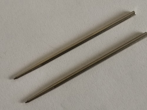 Meccano lot de 2 tiges - 2,