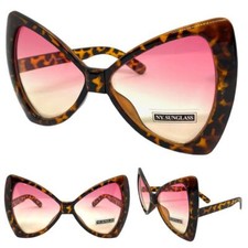 Surdimensionné Exagéré