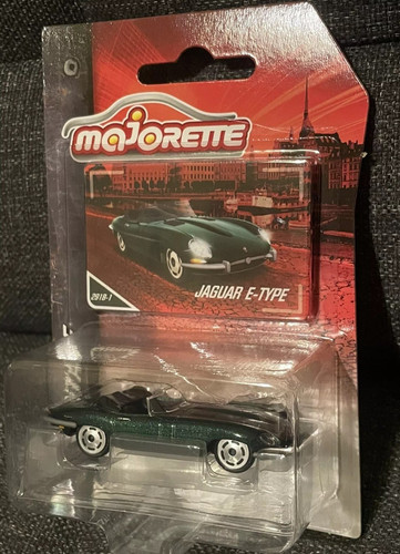Miniature majorette jaguar - majorette,