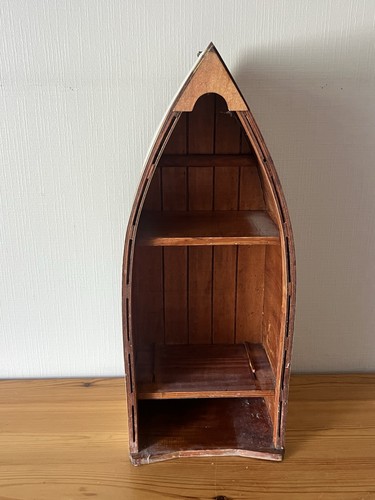 étagère bois forme de - Étagère, en