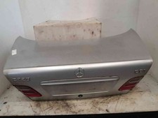 Malle / hayon / coffre A2107501175 Mercedes II W210