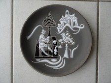 ZOGRAPHOS Praxitèle (1906-1990)  Plat terre cuite décor émaillé Signé