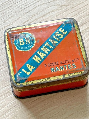 Ancienne boite échantillon - ancienne,