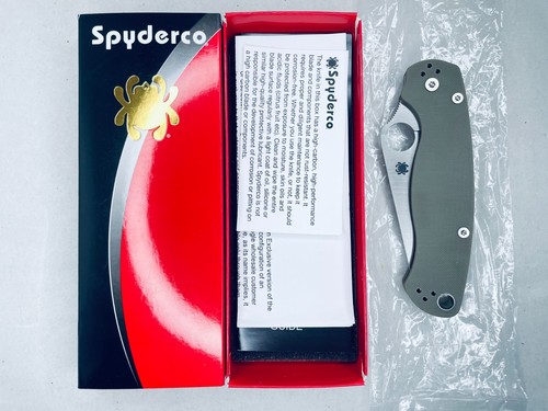 Rare spyderco paramilitary - rare, 2