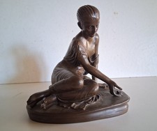 SCULPTURE BRONZE XIXè "Jeune fille aux osselets"  FERDINAND BARBEDIENNE FONDEUR