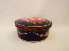 Sévres ancienne boîte a