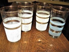 4 anciens verres années 50, 3