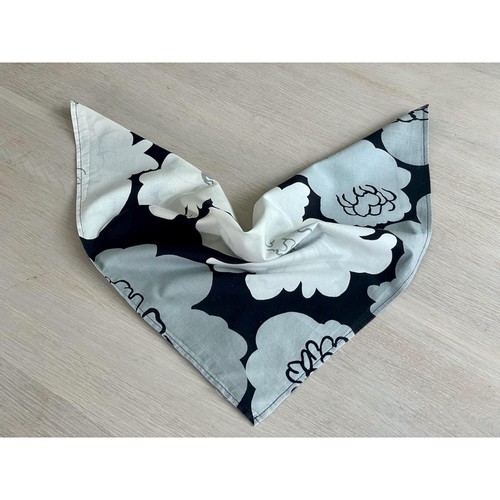 écharpe fleurie marimekko - Écharpe,