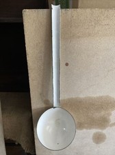 Ancienne Louche Emaillee