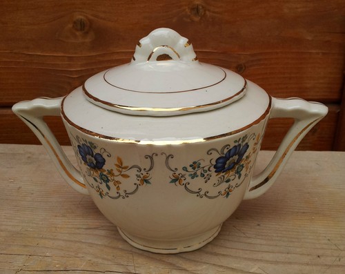 Ancien pot sucre ou - à,