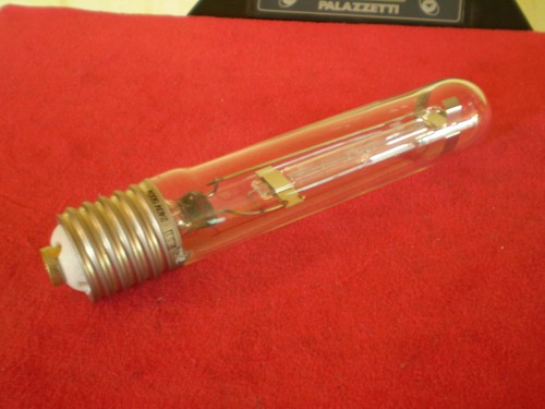 Grosse ampoule e40 500 - grosse,