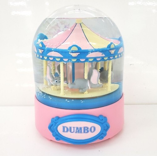 Disney dumbo the - dumbo, flying