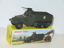 DINKY TOYS, blindé HALF TRACK