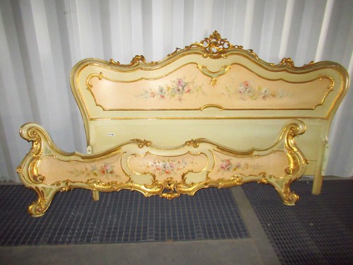 Ancien lit style - style, en