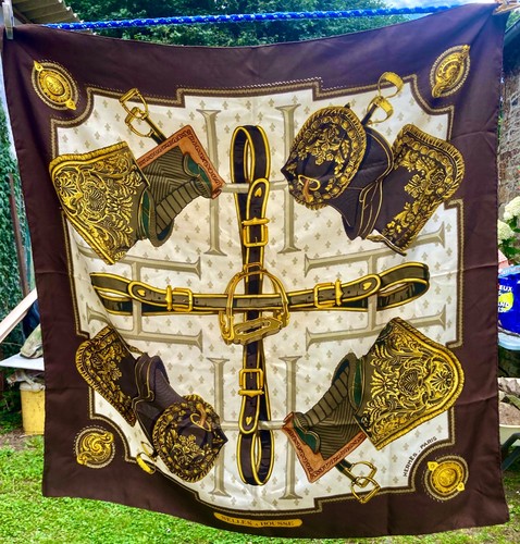 Carré foulard hermes modèle - ,