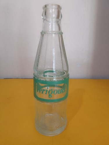 Ancienne petite bouteille - , de