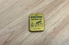 Boite d'aiguilles ancienne