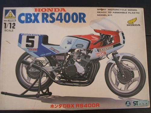 Maquette moto super - moto, 1/12.