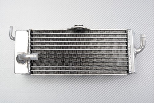 Radiateur eau gauche - radiateur,